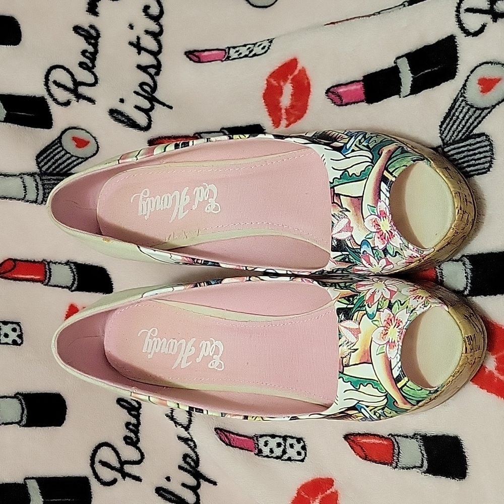 Eddie Bauer wedges size 8